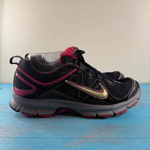 Nike Women's Athletic Running Shoes Black/Pink Size 8.5 - Picture 1 of 10